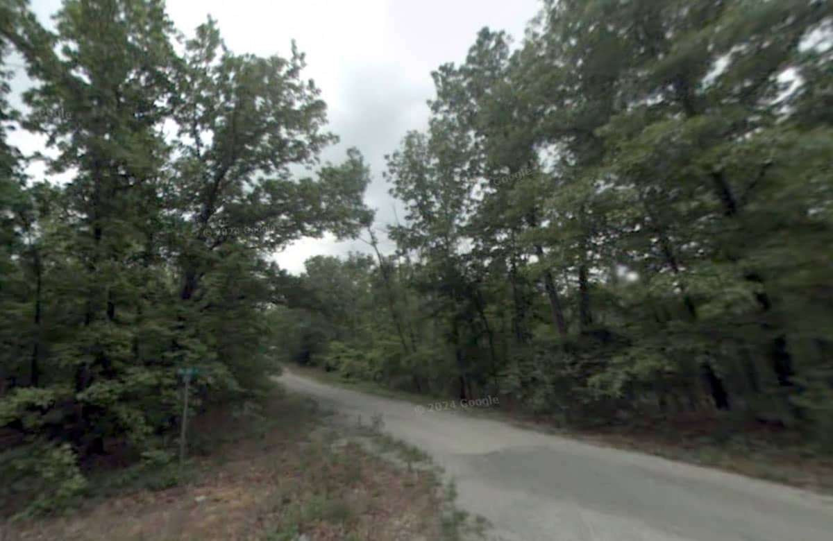 Raw land for sale in Izard county, Arkansas, USA