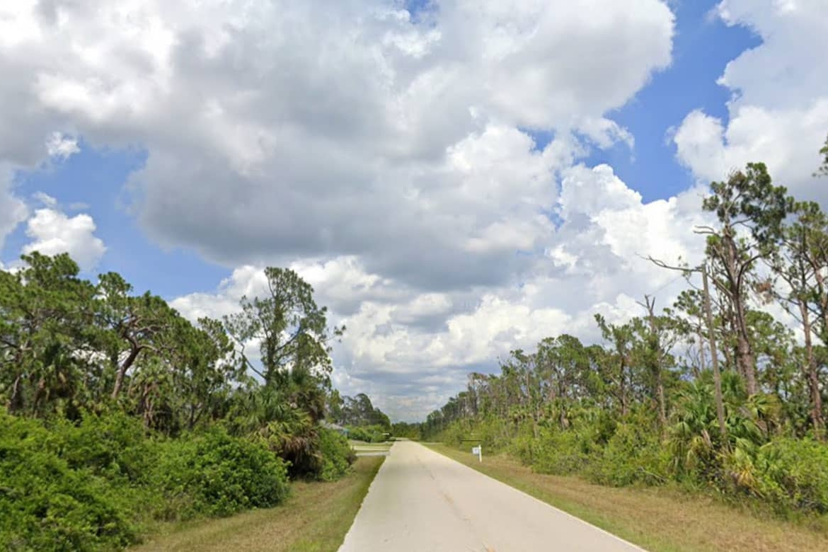 FL-Charlotte-402108301012