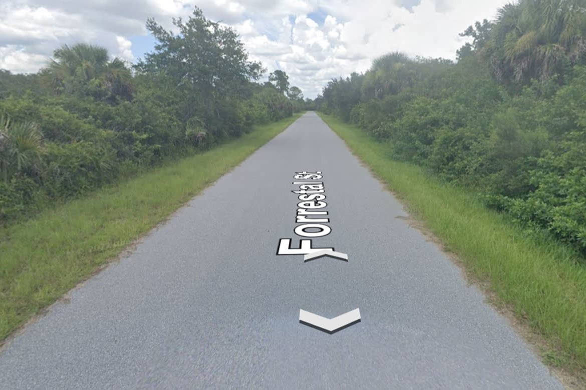 FL-Charlotte-402108301012