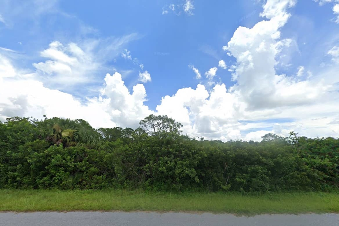 FL-Charlotte-402108301012