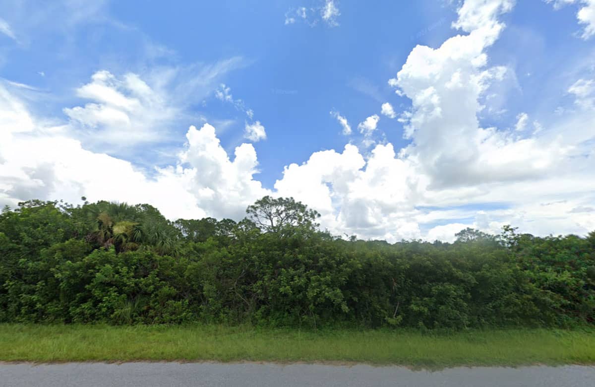 FL-Charlotte-402108301012